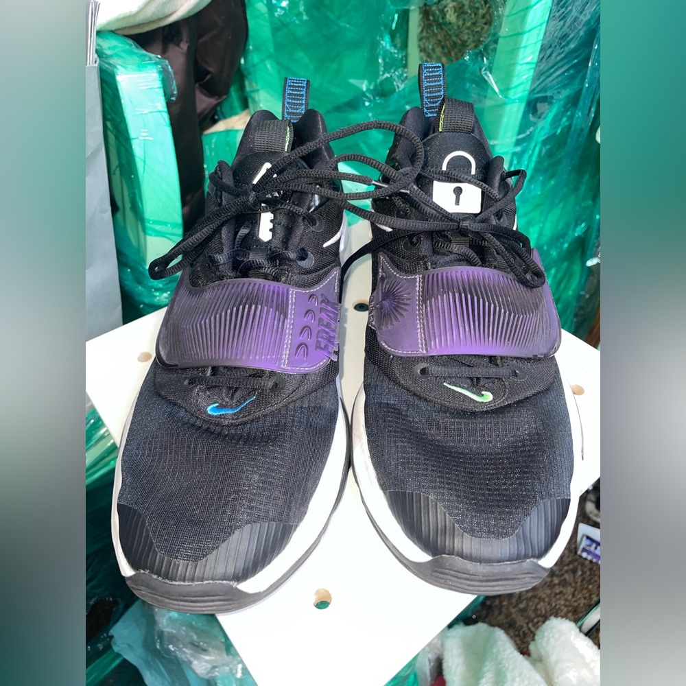 Nike Zoom Freak